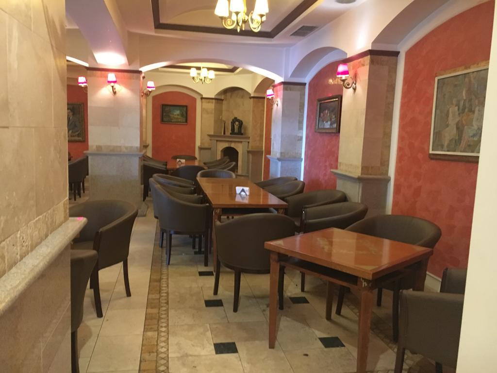 Hotel Mara Baia Mare Eksteriør billede